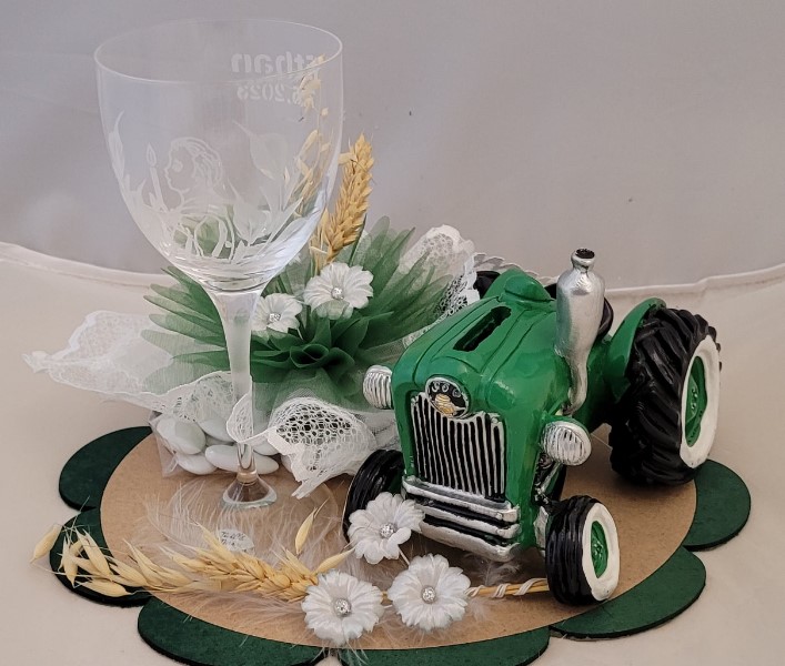 ../Images/verre communion tracteur 5 2023.jpg